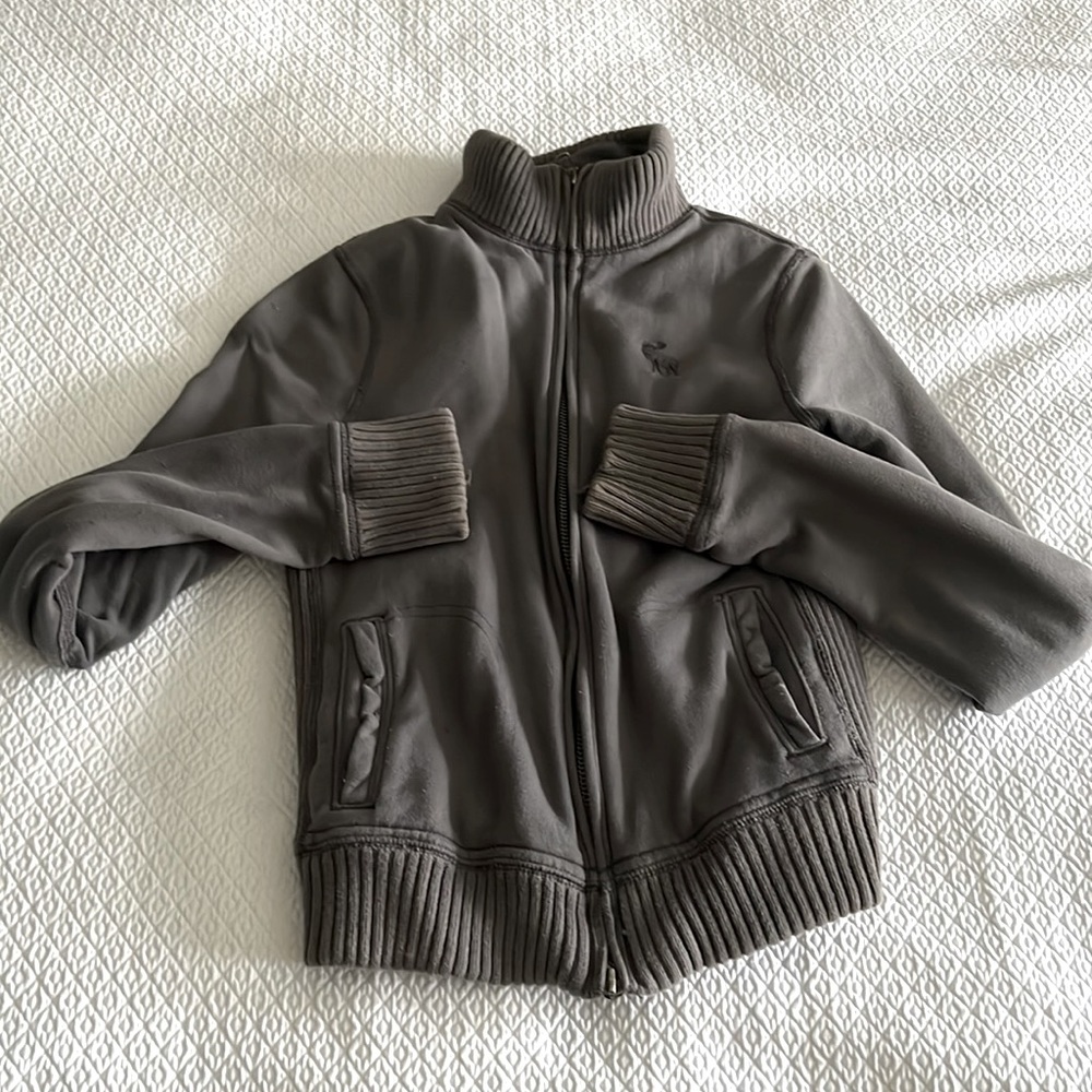 Old skool Abercrombie and fitch faux fur lined sweatshirt
